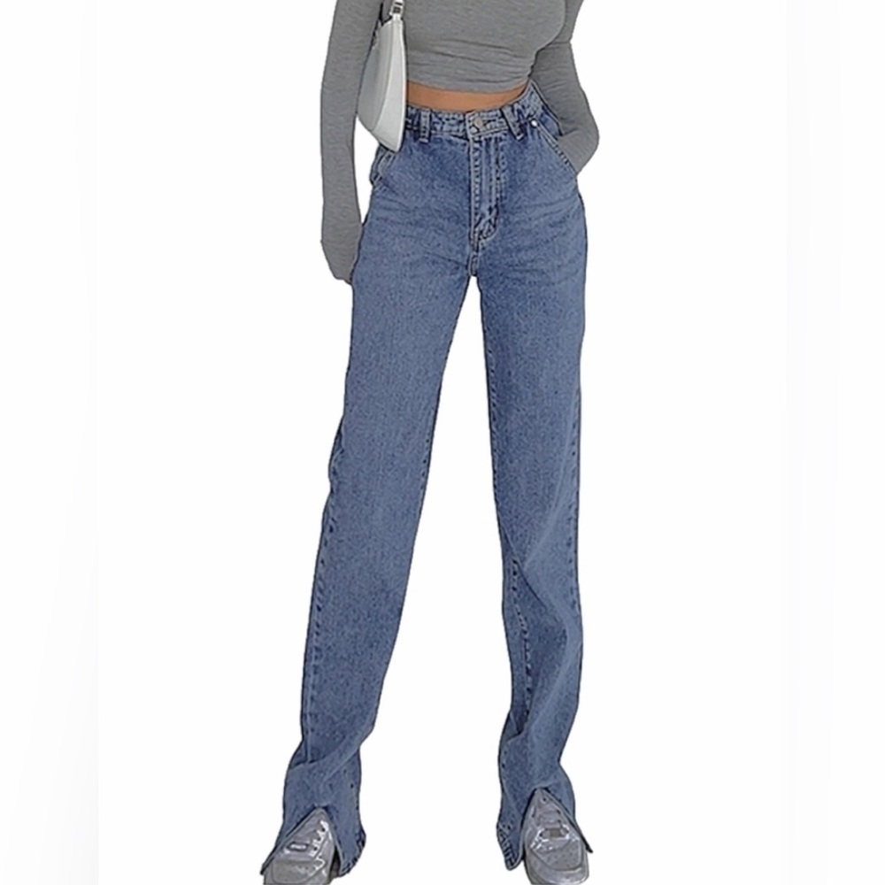 Commense Women's Straight Leg Jeans in Medium Blue
